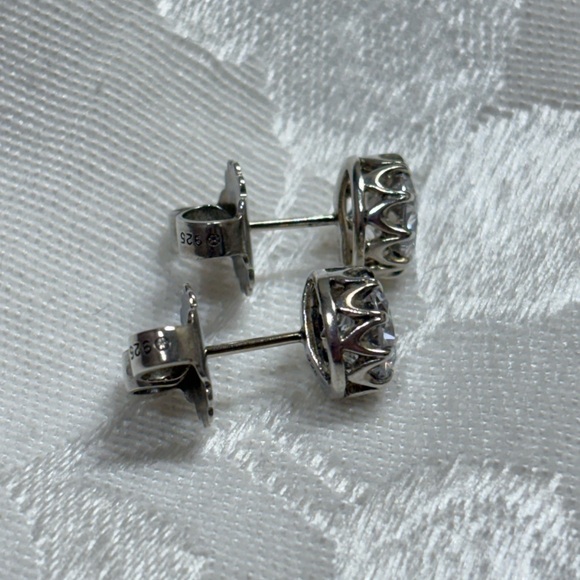 Sterling Silver 10 Prong High Quality Diamond Simulant Earrings - Picture 4 of 7